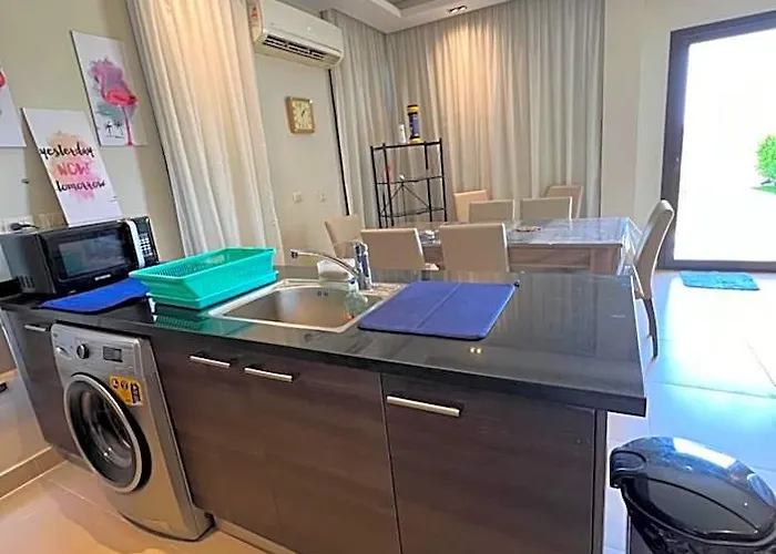 Szálloda Azha Ain Sokhna Luxury Vacation - Families Only