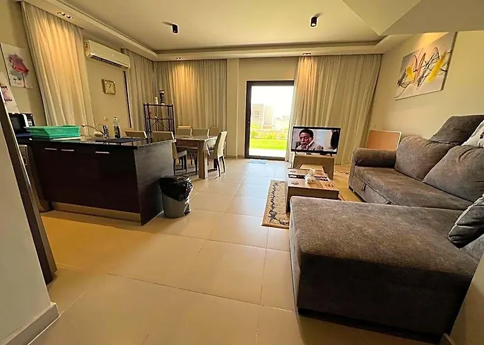 Azha Ain Sokhna Luxury Vacation - Families Only Ajn-Szuhna